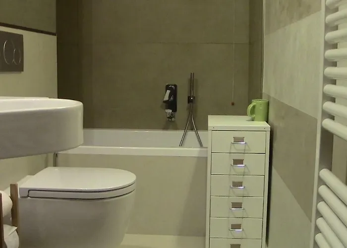 Πανσιόν Casa Bella 3*