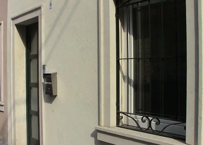 Πανσιόν Casa Bella 3*